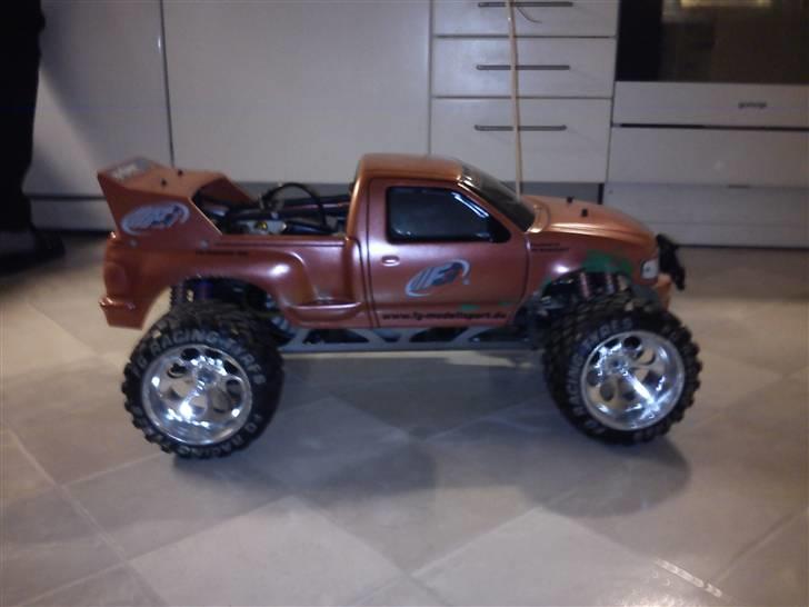 Truck FG Stadium Truck SOLGT billede 2