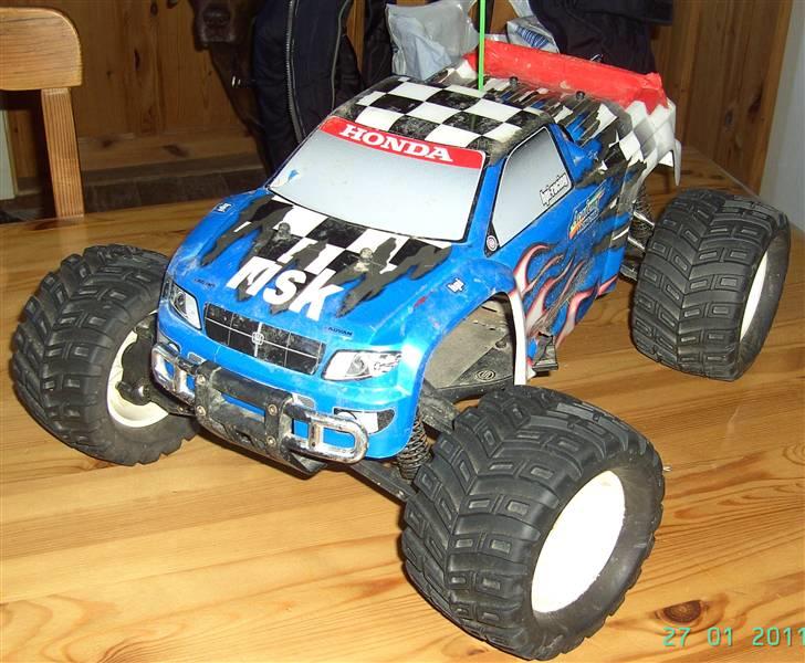 Truck sportwerks - karossen har det ikke godt. billede 1