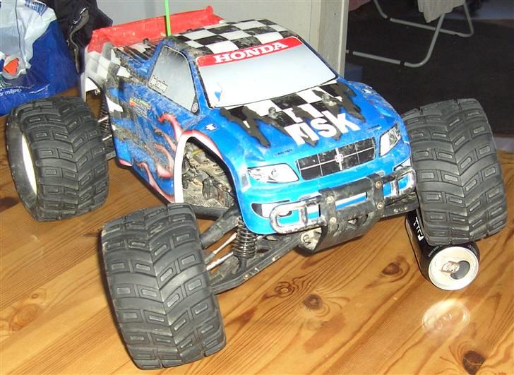 Truck sportwerks - den er ikke tørstig mere, men nu vil den have strøm. billede 2