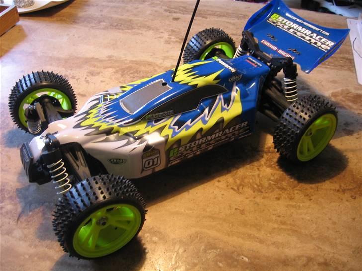 Bil Carsson stormracer - Raceren som den ser ud, udefra. Lidt minimal ændring skulle der til for at få plads til den vilde motor og ESC billede 1