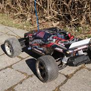 Off-Roader Traxxas Jato 3.3