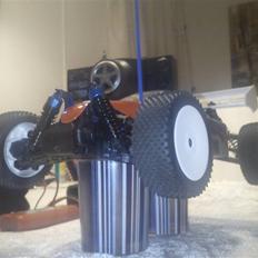 Buggy LRP Shark 1:18 byttede