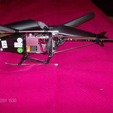 Helikopter sort dobbelt rotor  SOLGT