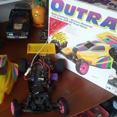 Buggy kyosho outrage