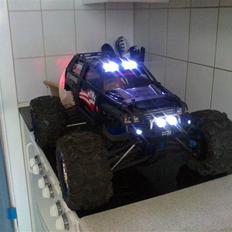 Off-Roader summit 2,4 giga