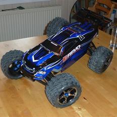 Bil E-revo brushless edit.