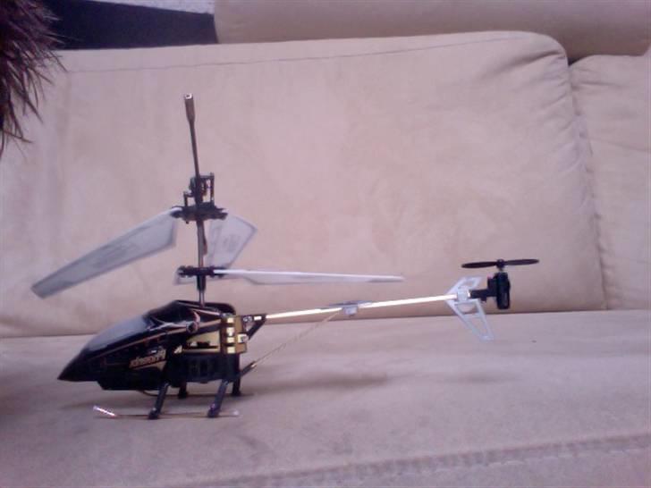 Helikopter 3 kanals phoenix med gyro billede 3