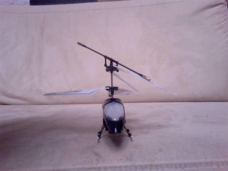 Helikopter 3 kanals phoenix med gyro billede 5