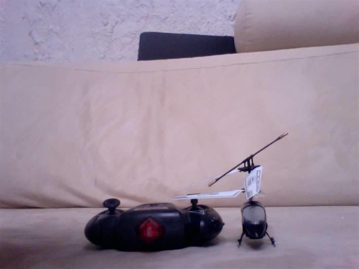 Helikopter 3 kanals phoenix med gyro billede 6