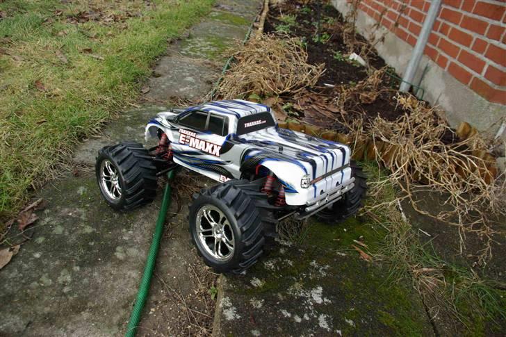 Off-Roader traxxas e-maxx DØD billede 2