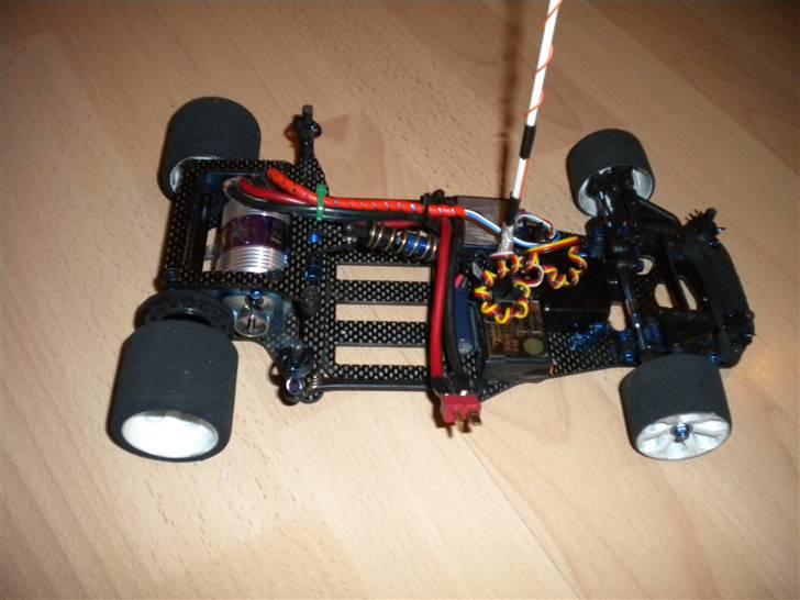 Bil Team Associated 12R5 billede 11
