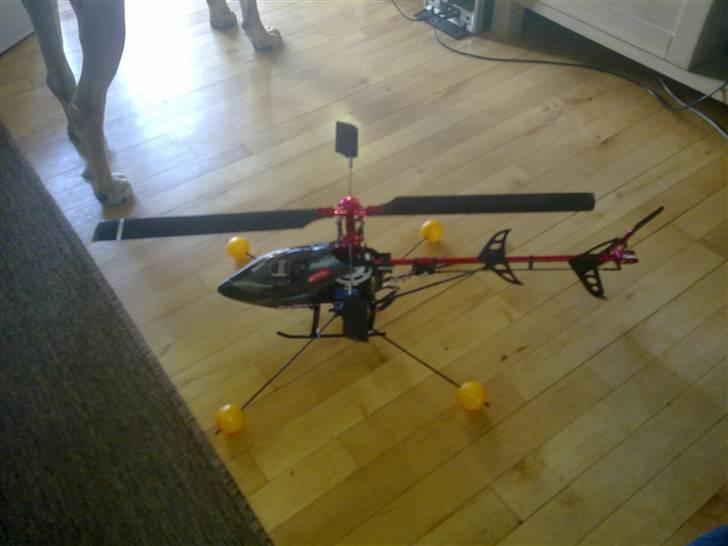 Helikopter Falcon 400 se 3D billede 3