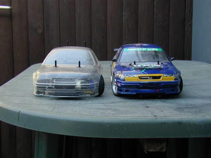 Bil FF-01 HKS Opel Vectra billede 8