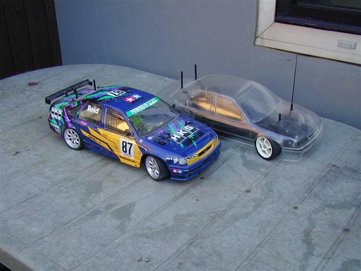 Bil FF-01 HKS Opel Vectra billede 13