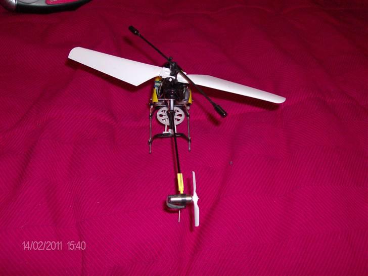 Helikopter Nine Eagles solo pro ll SOLGT billede 6