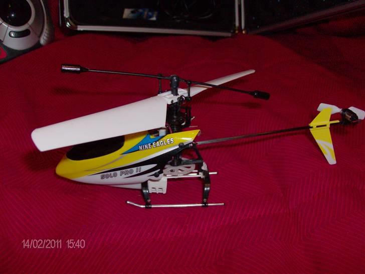 Helikopter Nine Eagles solo pro ll SOLGT billede 7