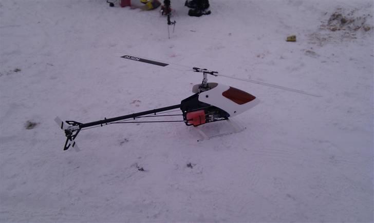 Helikopter TZ Frenzy 50 V2 Solgt - Billedet er taget af Thomas Nielsen billede 10