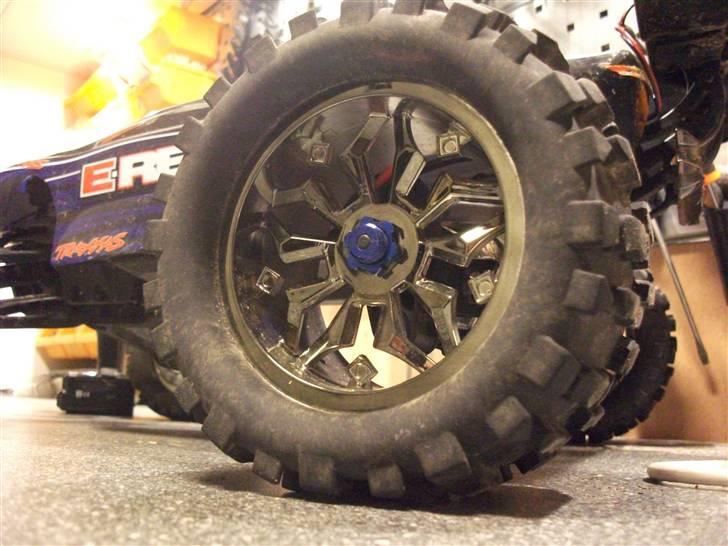 Off-Roader Traxxas E-Revo Brushless billede 2