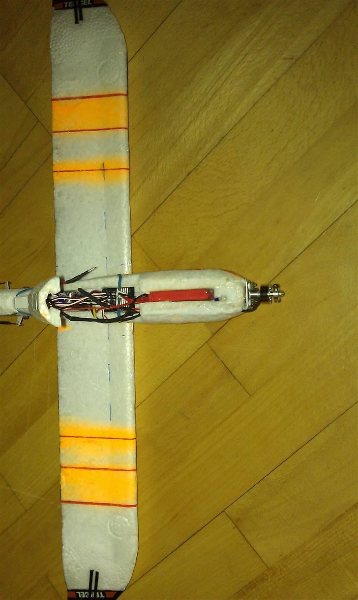 Fly hjemmelavet el-svæver!  billede 19