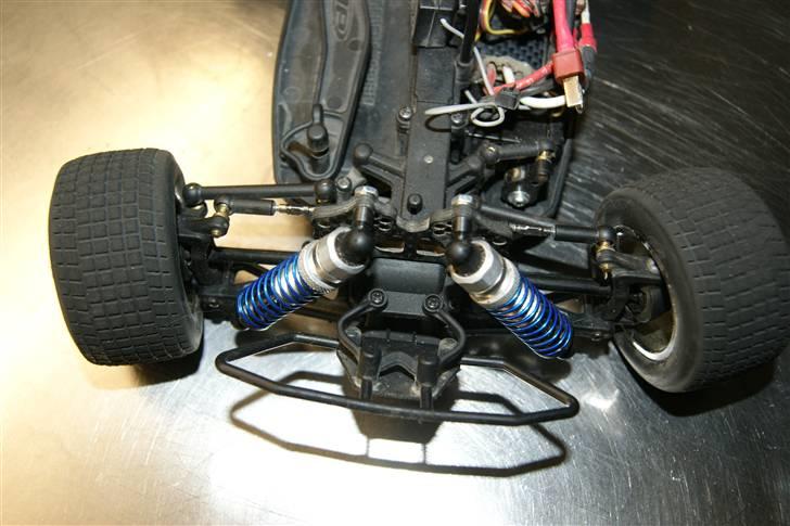 Buggy RC18B2 (byttes gerne) billede 3