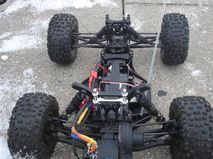Bil E-Firestorm 10T (BYTTET) billede 4