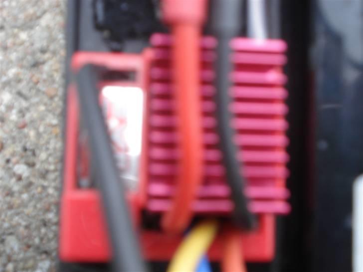Bil E-Firestorm 10T (BYTTET) billede 7