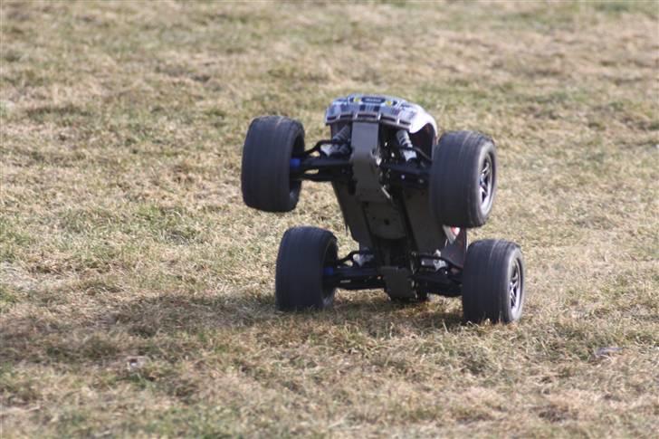 Bil E-Maxx brushless edition billede 4