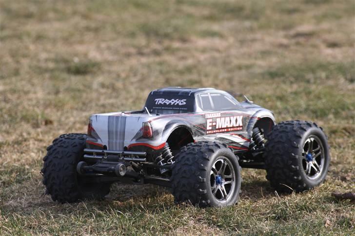 Bil E-Maxx brushless edition billede 15