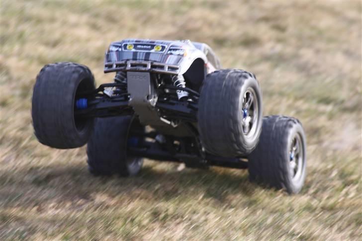 Bil E-Maxx brushless edition billede 16