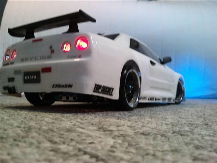 Bil TT-01D - Nissan Skyline GTR R34 Vspec II billede 4