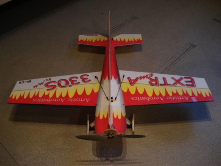 Fly artistic aerobatics 330S  (solgt) billede 1