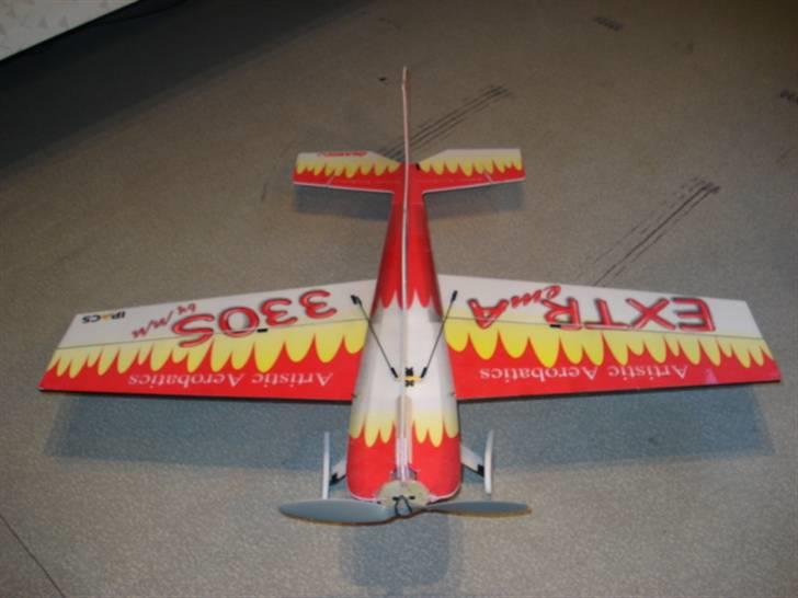 Fly artistic aerobatics 330S  (solgt) billede 2