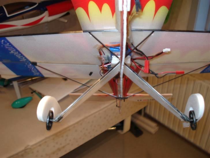 Fly artistic aerobatics 330S  (solgt) billede 16