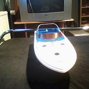 Båd speedbåd