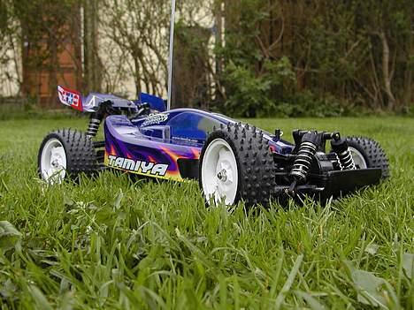 Buggy Tamiya Rising storm billede 2