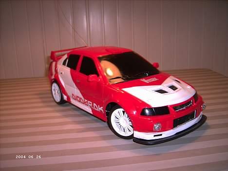 Bil QD racer-solgt- - Jeg vil til at have blå dioder i hullerne i fronten så det kommer der billeder af snart... billede 3