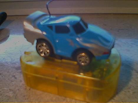 Bil Super Auto Racing Car - Her står den på op laderen. billede 2