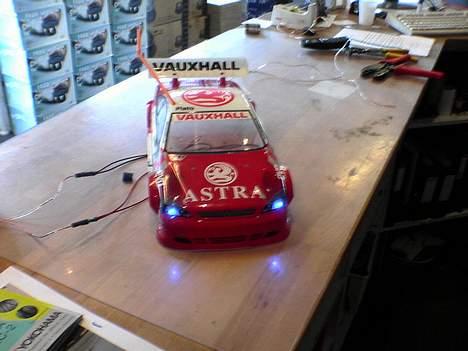 Bil Kyosho alpha 3 ep Drift - ja hvad skal man lave, når der er helt dødt på arbejdet?? lidt lys. billede 12