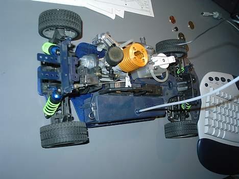 Bil Kyosho 4WD Mercedes CLK billede 7