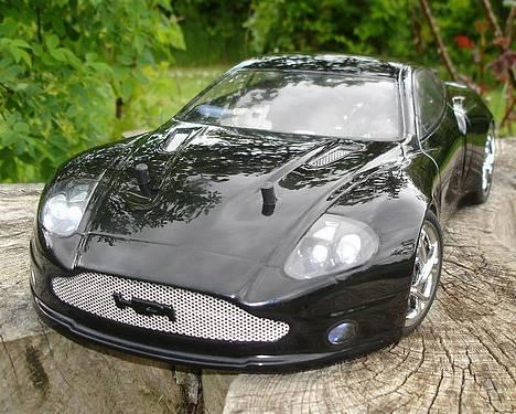 Bil aston martin vanquish  billede 1