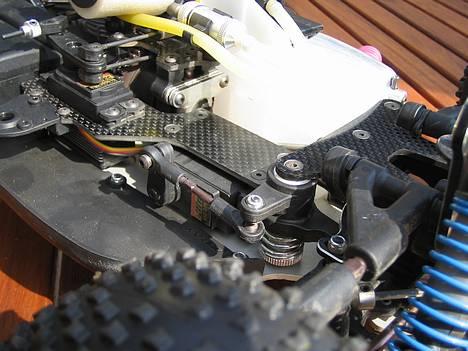 Buggy XRAY XB8 billede 6