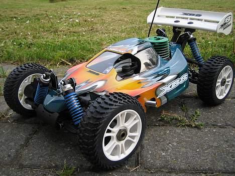 Buggy XRAY XB8 billede 7