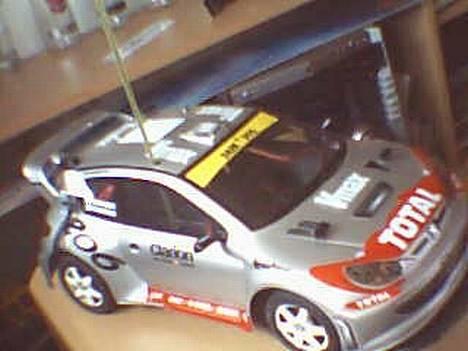 Bil Peugeot 206 wrc - Lige et før billede . . Sjovt nok at se hvordan den så ud før man gik i gang . .  billede 20