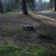Off-Roader Traxxas E-Jato #1