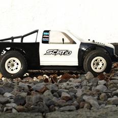 Off-Roader SCRT10