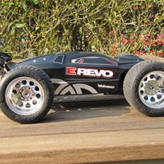 Off-Roader traxxas e-revo vxl