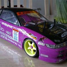 Bil Tamyia TT-01E Silvia PS13