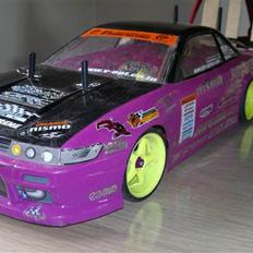 Bil Tamyia TT-01E Silvia PS13