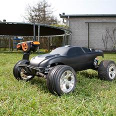 Truck Traxxas Rustler - kom med et bud :-)