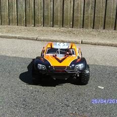 Off-Roader Nanda BDR8GP-EP